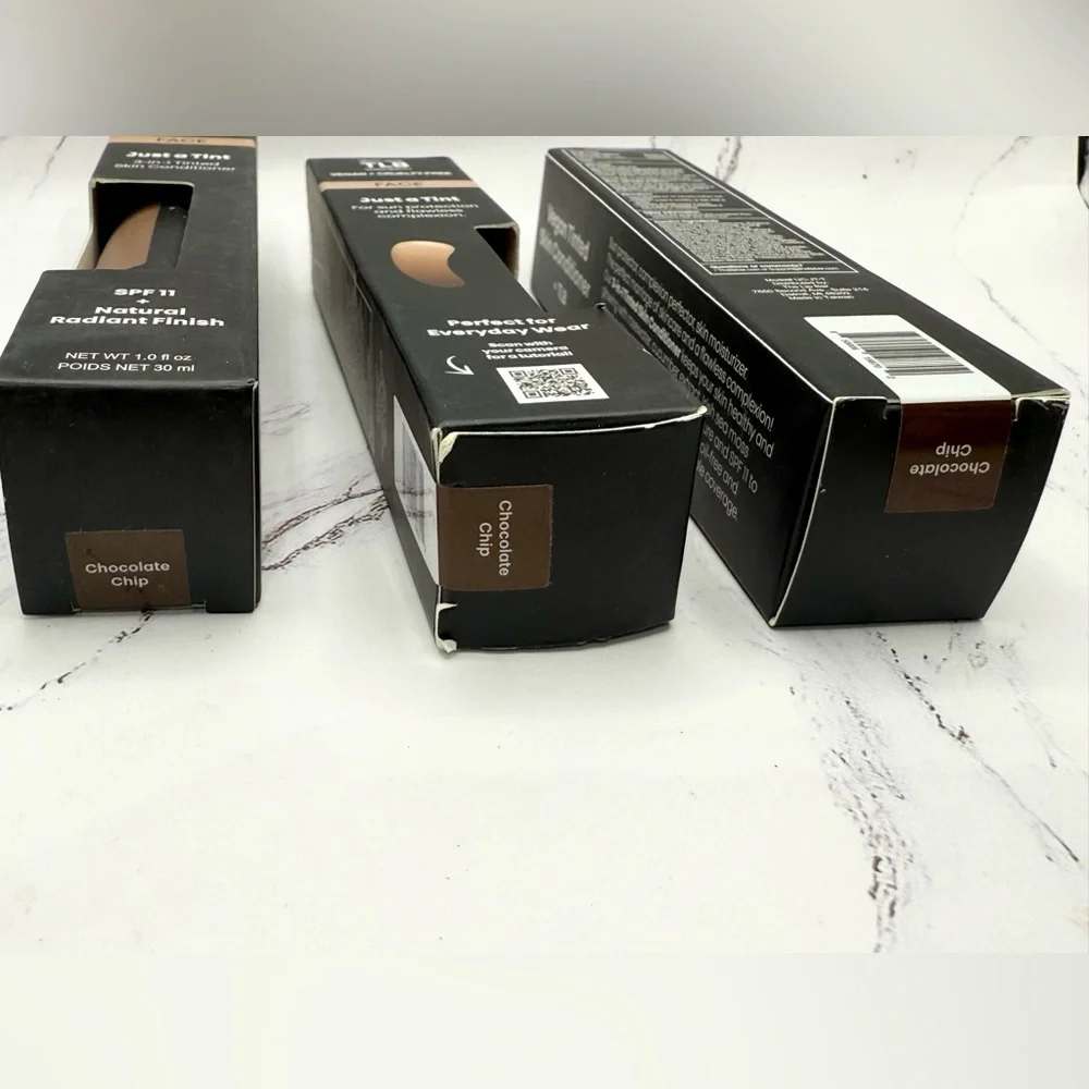 3 TLB Vegan Beauty Just a Tint Skin Conditioner new in chocolate chip